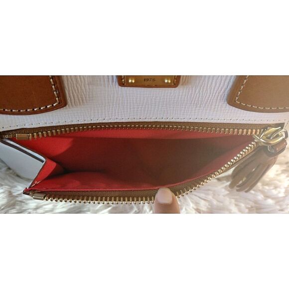 Dooney & Bourke Morgan White Pebbled Shoulder Bag - Picture 6 of 8